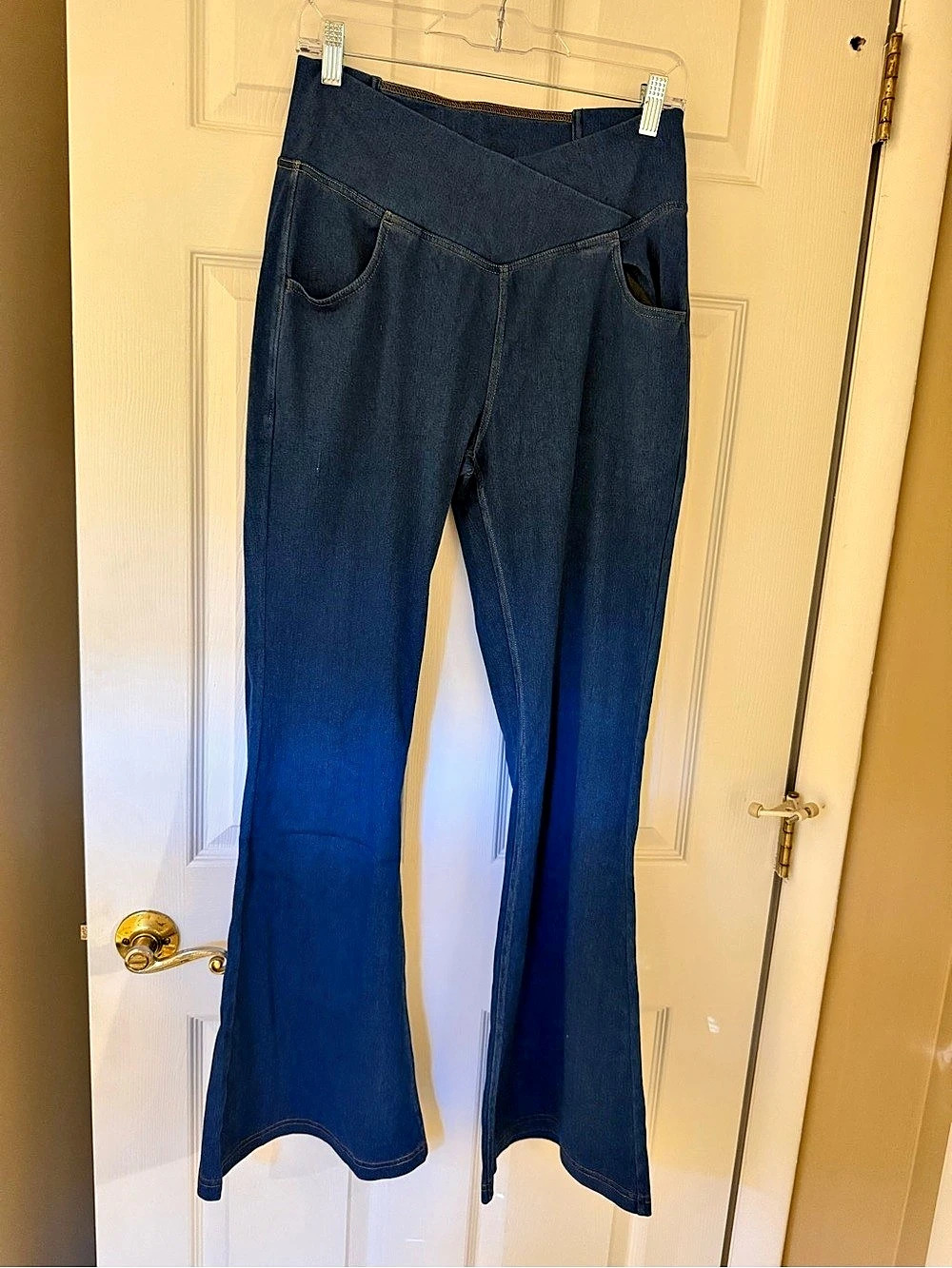 Halara Flex High Waisted Crossover Pocket Washed Casual Flare Jeans Flare Jeans